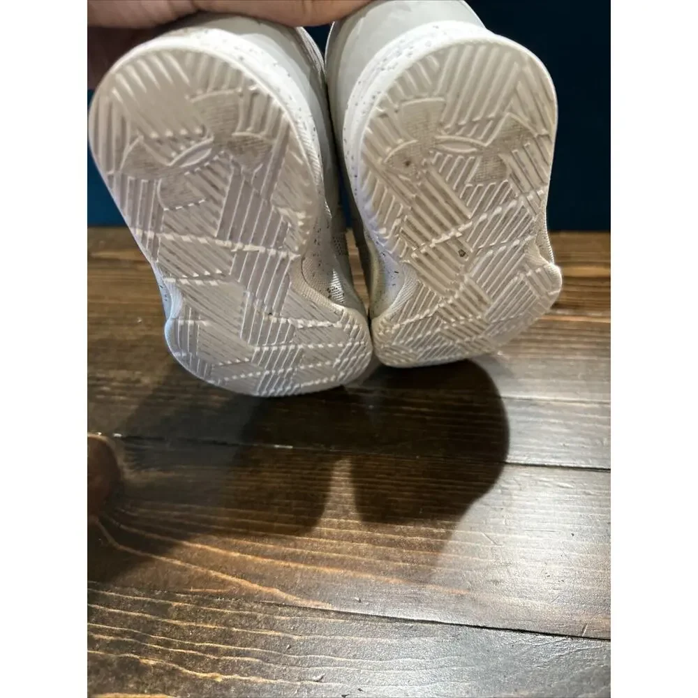 Under Armour Steph Curry High Top‎ Gray Sneakers Toddler Size: 6